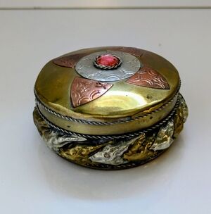 Vintage Handmade Small Brass Trinket Jewelry Box Copper Silver Metal Decorative